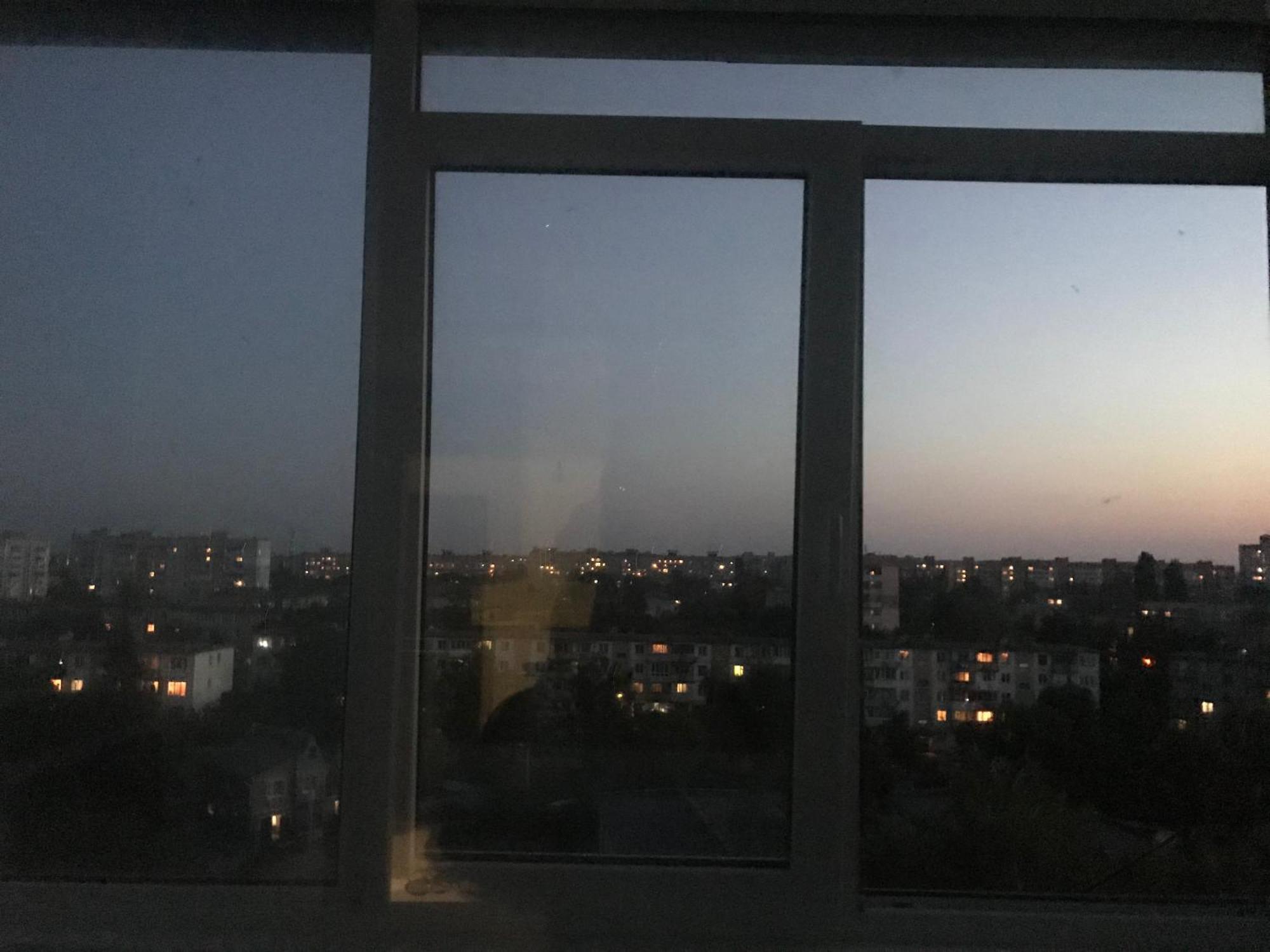 Найгарніша Квартира В Черкасах! チェルカースィ エクステリア 写真